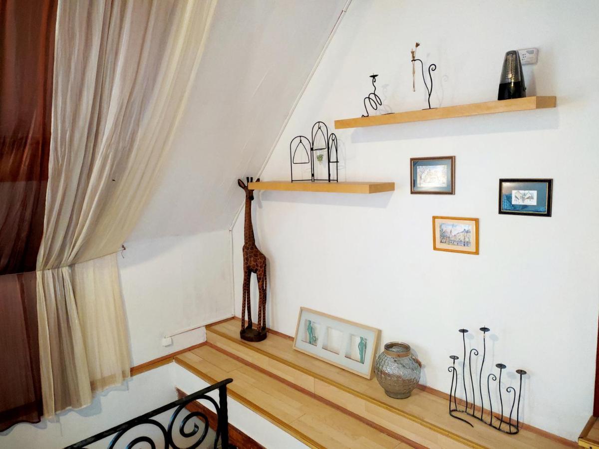 Monami Art Apartman Vac Exterior photo